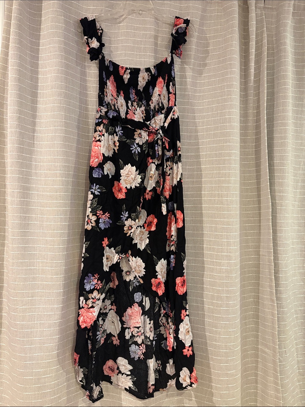 Smocked Floral Maxi Dress with Tie Waist - Black/Pink